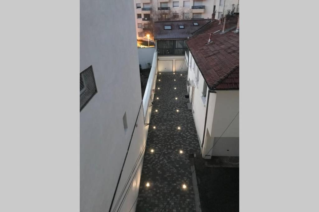 Rare Petit Cocon F1 Calme Possibilite Jacuzzi Hammam En Sus Apartment Chamalieres Bagian luar foto